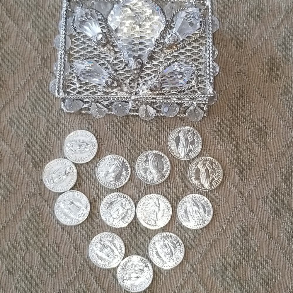 Silver Wedding coins/ silver arras w/jeweled box